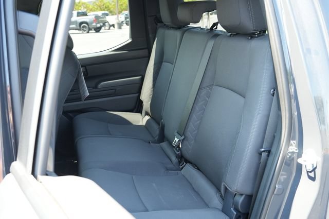 Used 2024 Toyota Tacoma SR5 AWD/4WD image 14