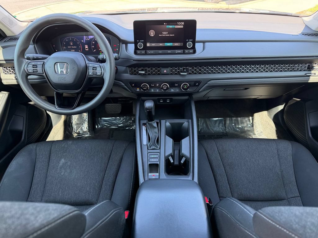 Used 2024 Honda Accord EX image 2