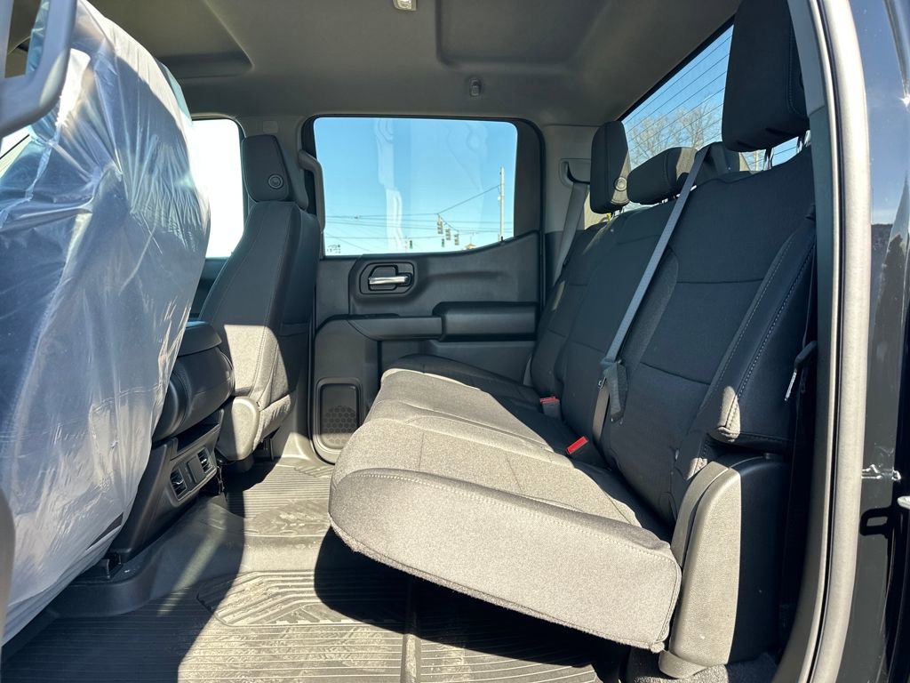 New 2026 Chevrolet Silverado 1500 Custom Trail Boss w/ Dark Appearance Package image 13