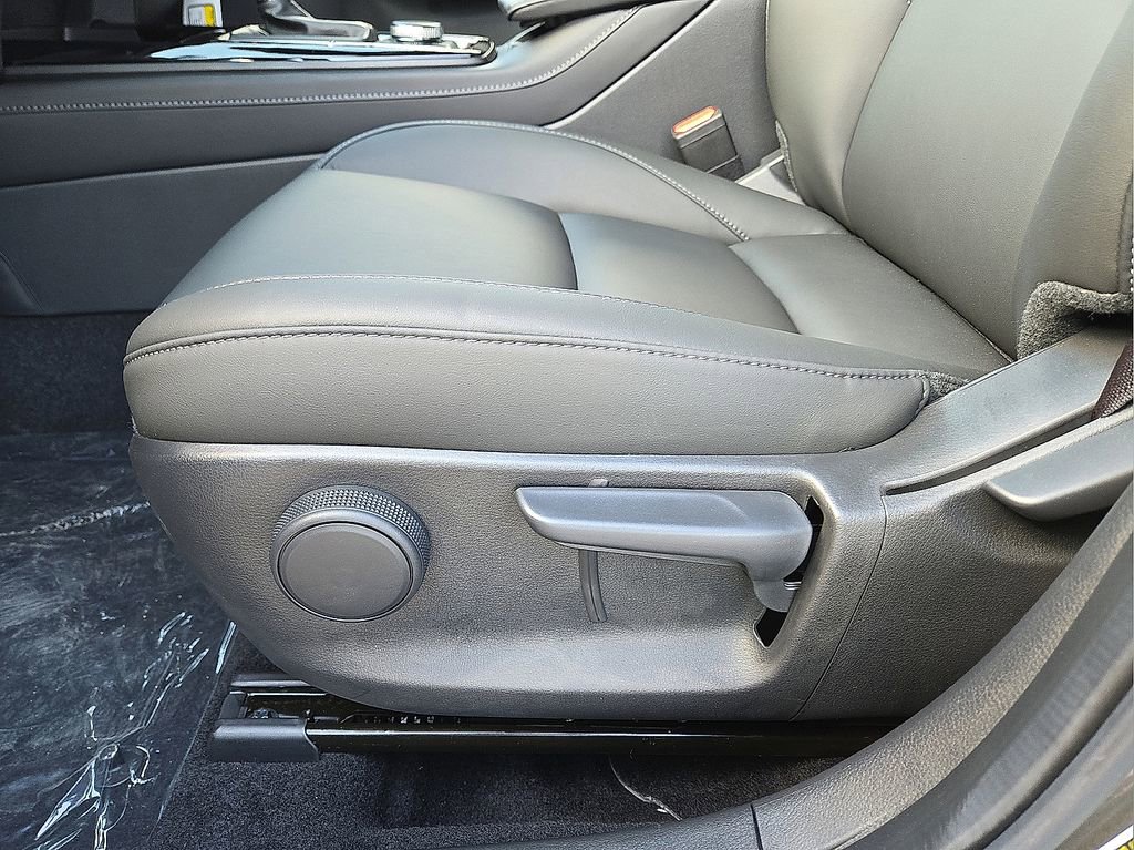 New 2025 MAZDA CX-30 AWD 2.5 S w/ Select Sport Pkg image 22