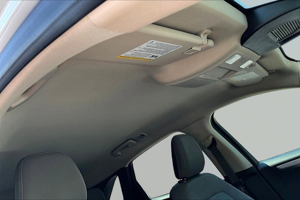 Used 2020 Ford Escape SE FWD image 28