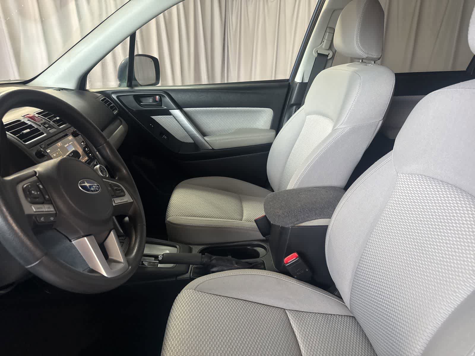 Used 2018 Subaru Forester 2.5i Premium w/ All-Weather Package image 21
