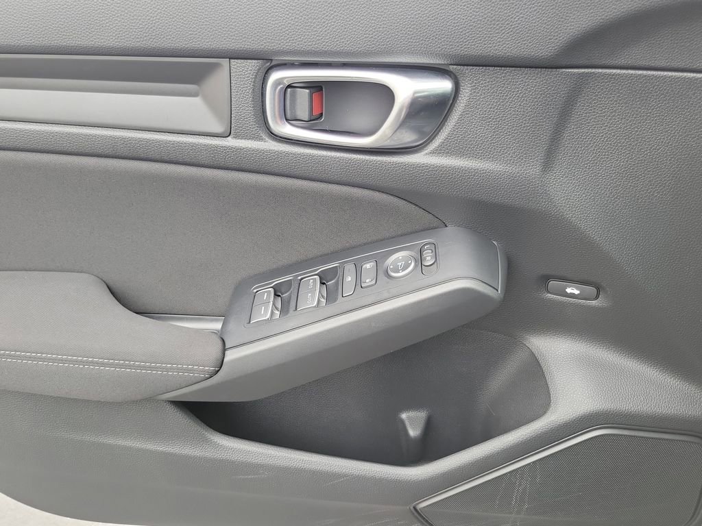 Certified 2025 Honda Civic LX image 15