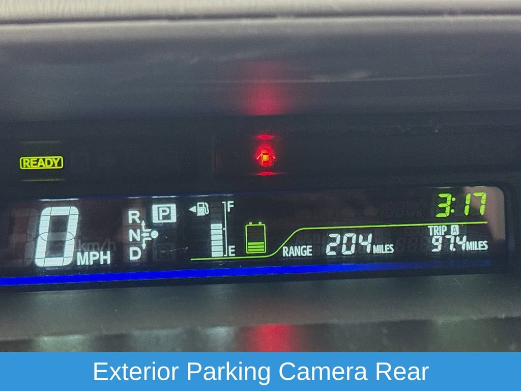 Used 2014 Toyota Prius V Two image 15