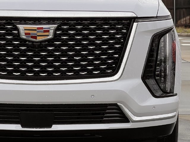 New 2027 Cadillac Escalade ESV Luxury AWD/4WD image 8