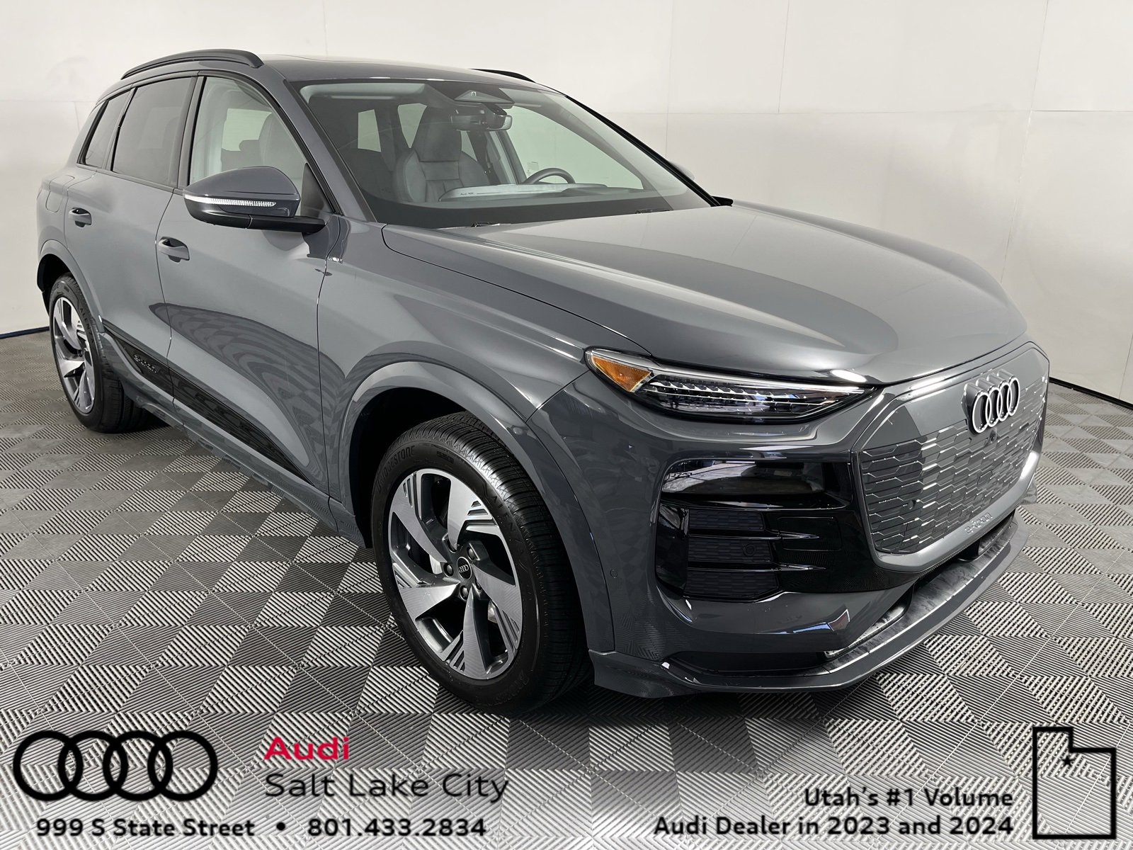 Used 2025 Audi Q6 e-tron Premium Plus w/ Premium Plus