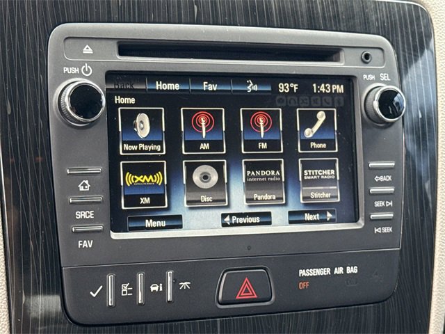 Used 2016 Chevrolet Traverse LT w/ Style and Technology Package image 25