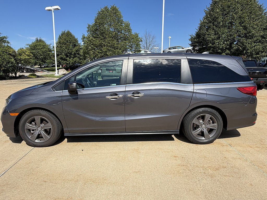 Used 2022 Honda Odyssey EX image 3