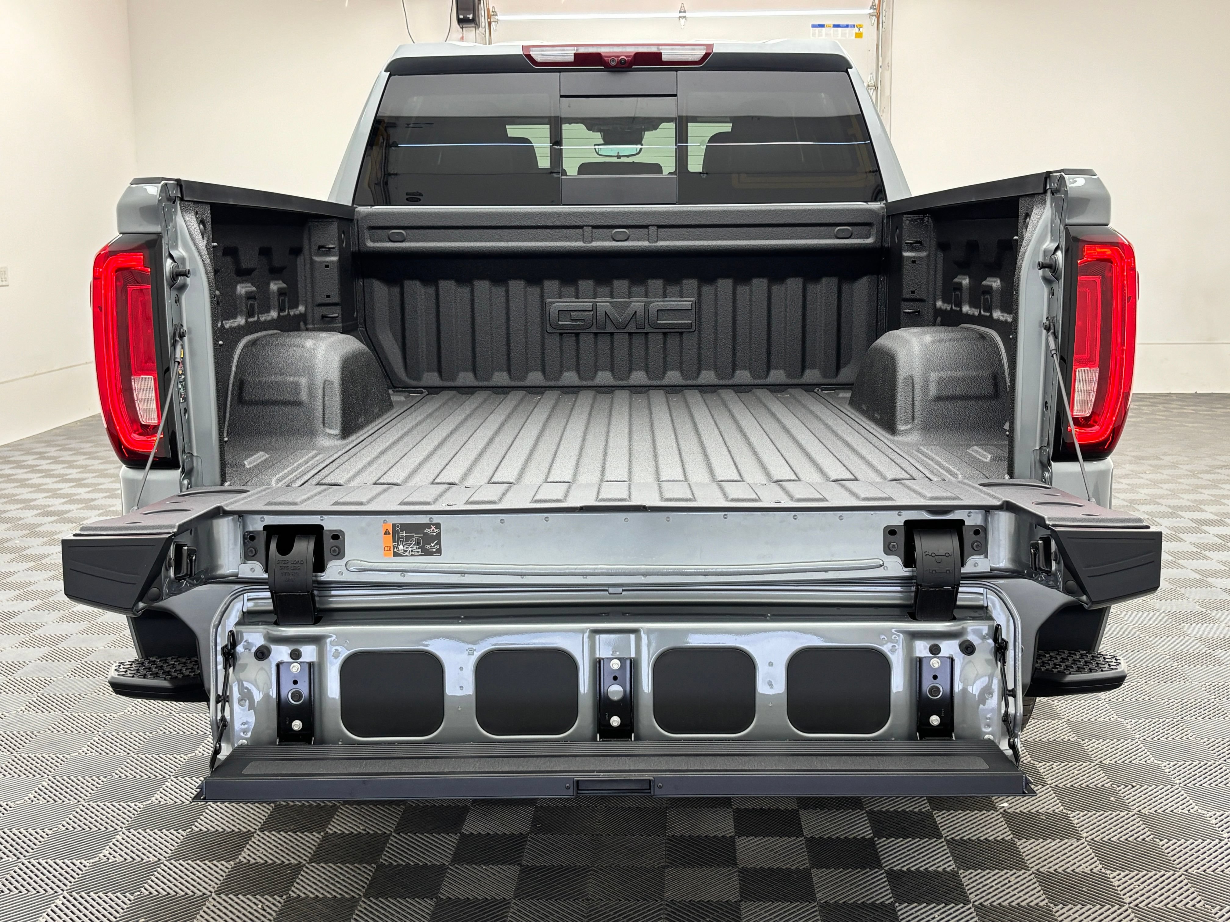 New 2026 GMC Sierra 1500 Denali AWD/4WD image 13