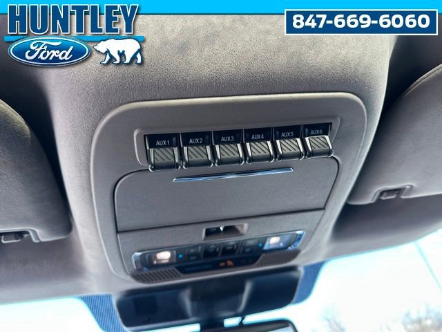 Used 2025 Ford F450 Platinum w/ Platinum Plus Package image 32