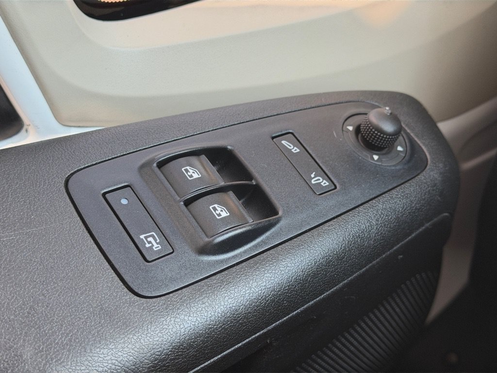 Used 2018 RAM ProMaster 2500 FWD image 26