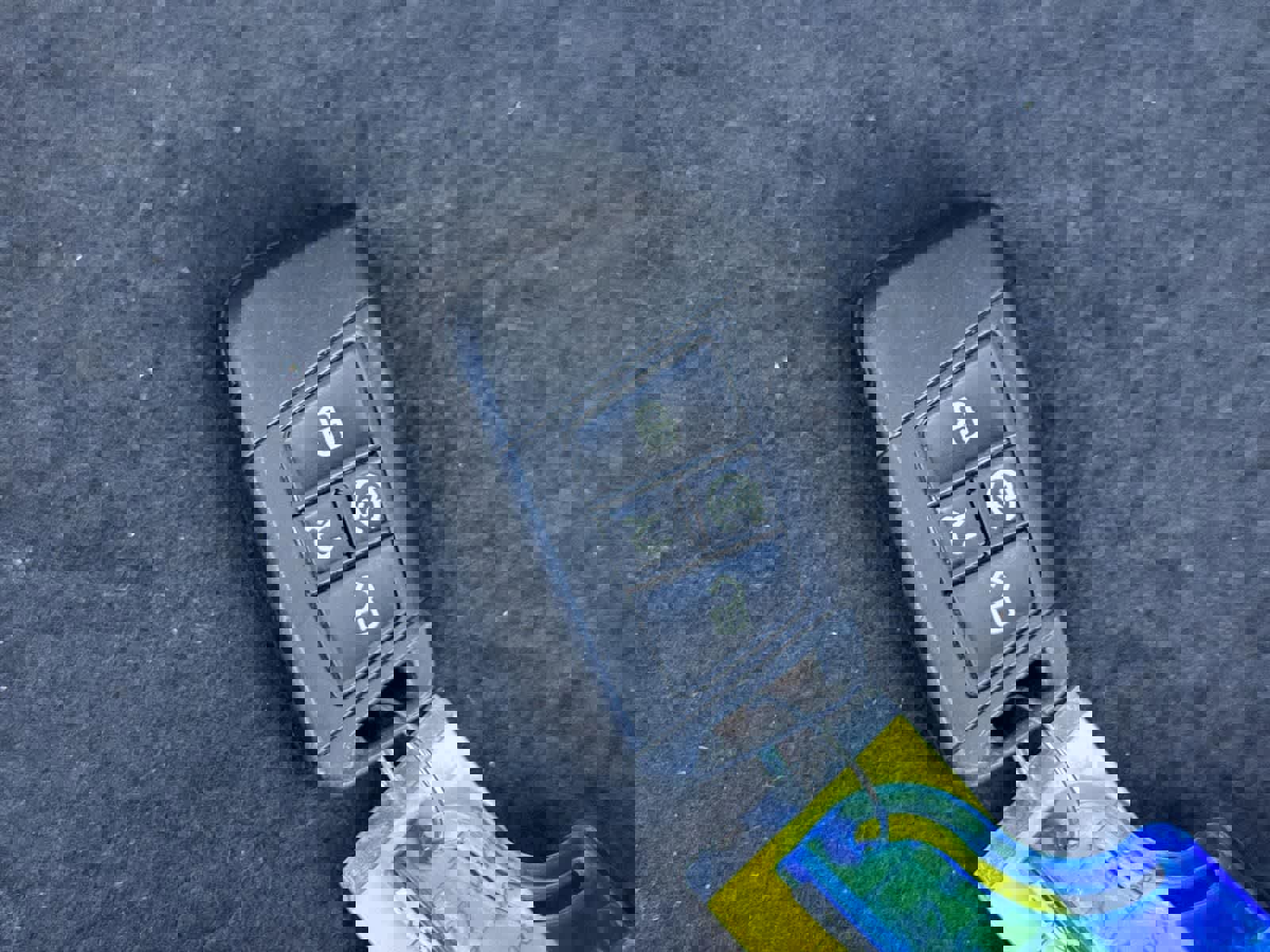 Used 2024 Volkswagen Taos SE image 40