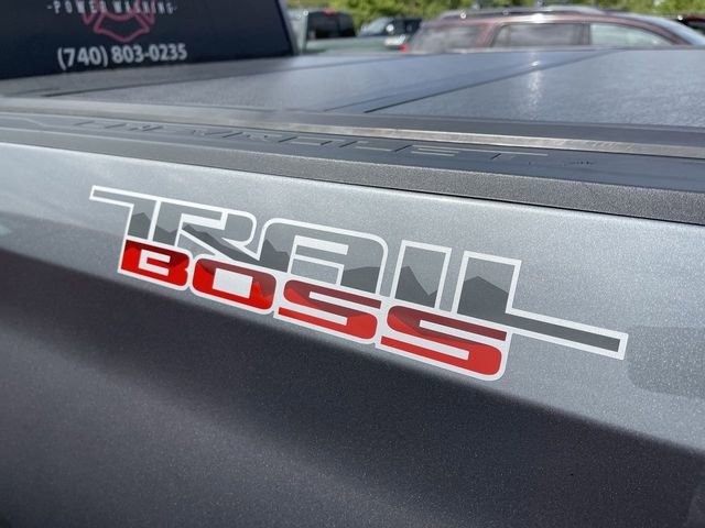 Used 2022 Chevrolet Silverado 1500 LT Trail Boss w/ Safety Package AWD/4WD image 5