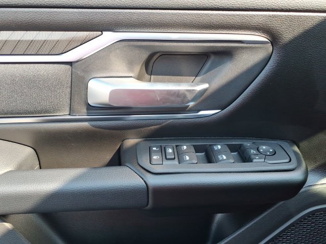 New 2026 RAM 1500 Big Horn AWD/4WD image 11
