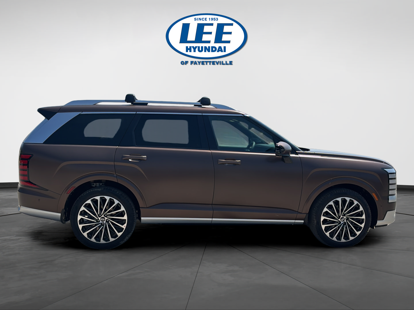 New 2027 Hyundai Palisade Calligraphy FWD image 3
