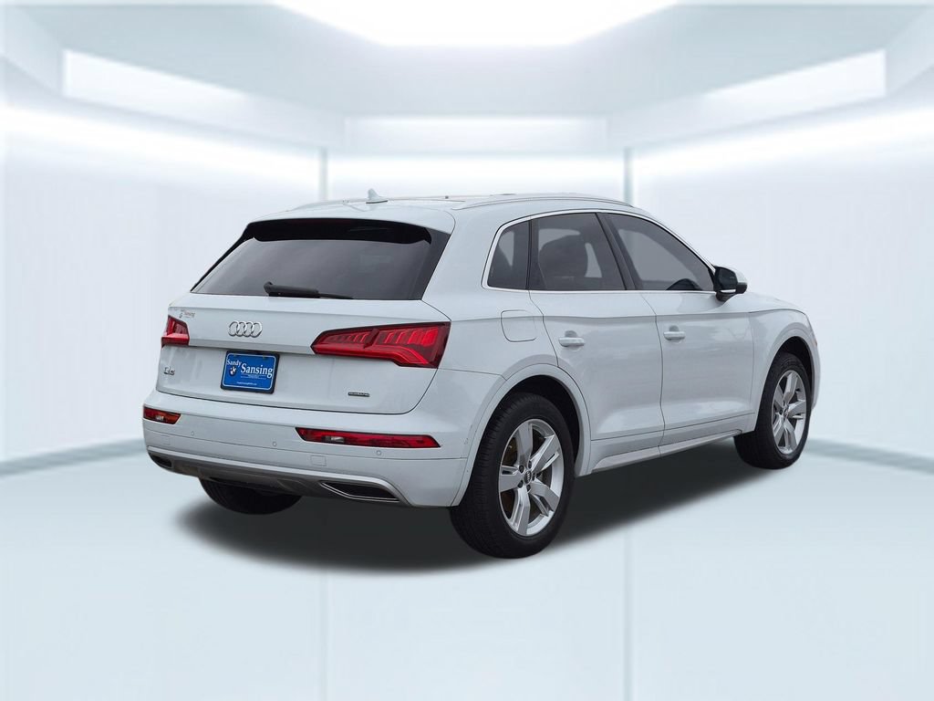 Used 2019 Audi Q5 2.0T Premium Plus w/ Premium Plus Package AWD/4WD image 5