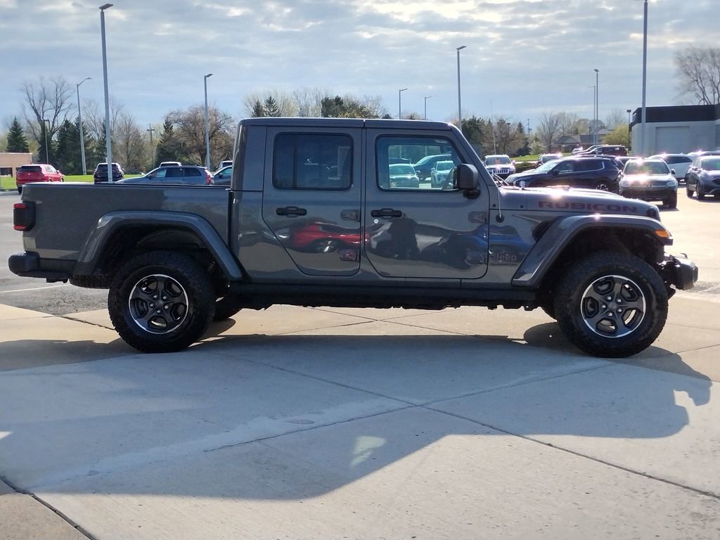Used 2022 Jeep Gladiator Rubicon w/ LED Lighting Group AWD/4WD image 17