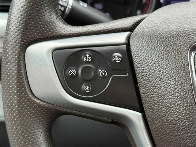 Used 2021 GMC Acadia SLE image 11