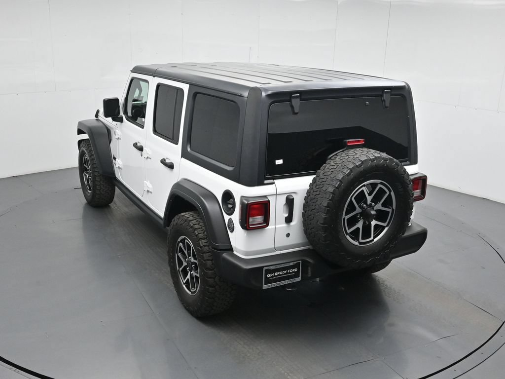 Used 2021 Jeep Wrangler Unlimited Sport AWD/4WD image 39