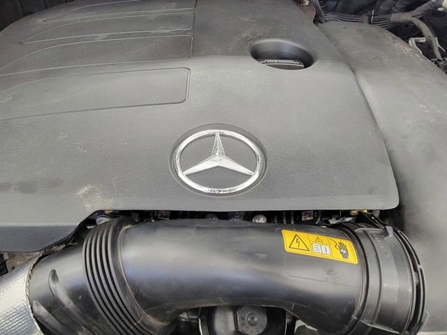 Used 2022 Mercedes-Benz GLE 350 4MATIC w/ Premium Package image 43