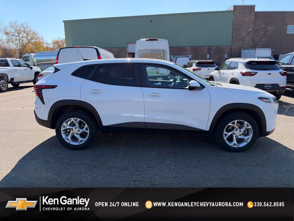 Used 2024 Chevrolet Trax LS w/ LS Convenience Package