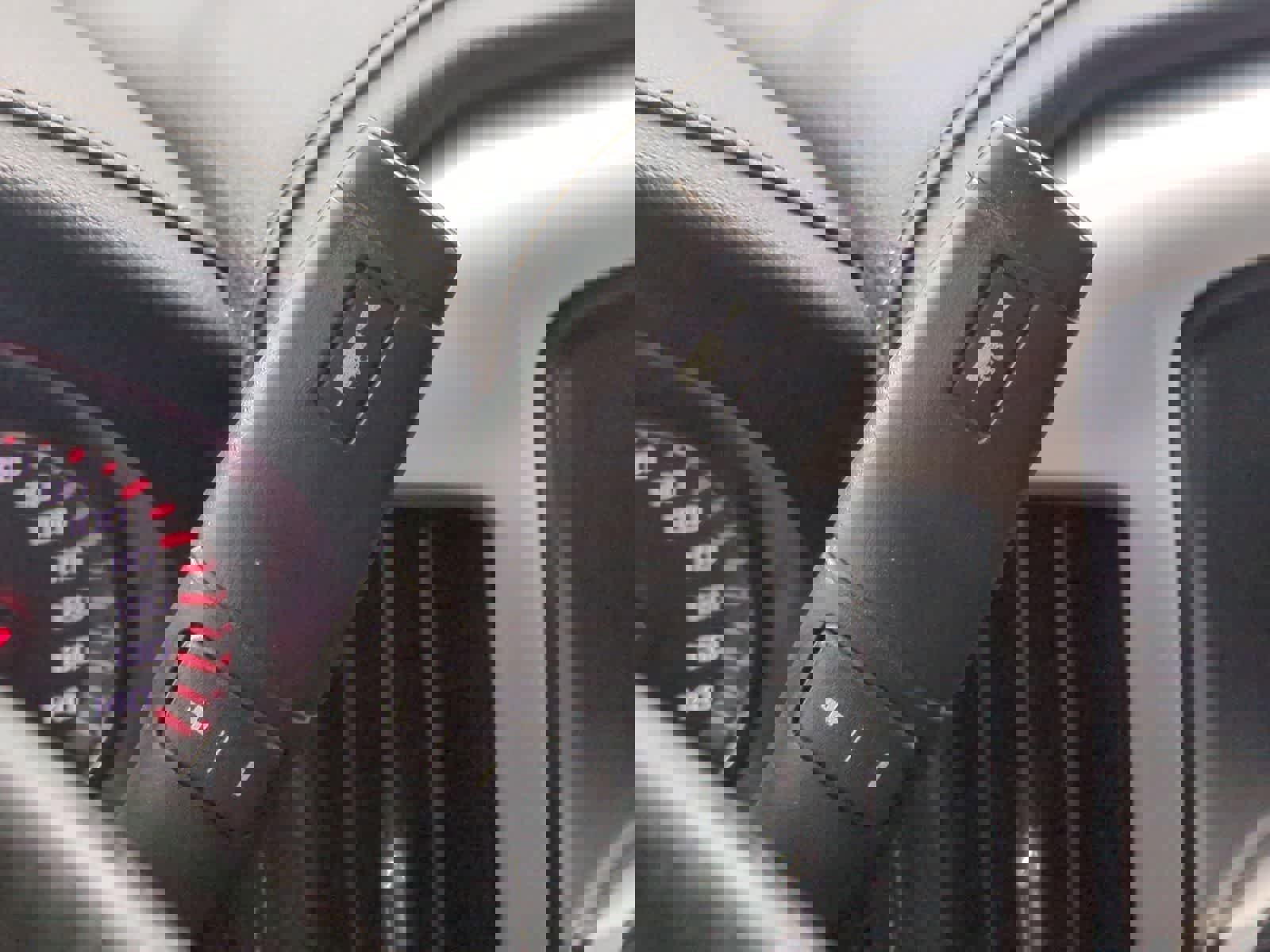 Used 2015 GMC Sierra 2500 SLE w/ SLE Preferred Package image 29