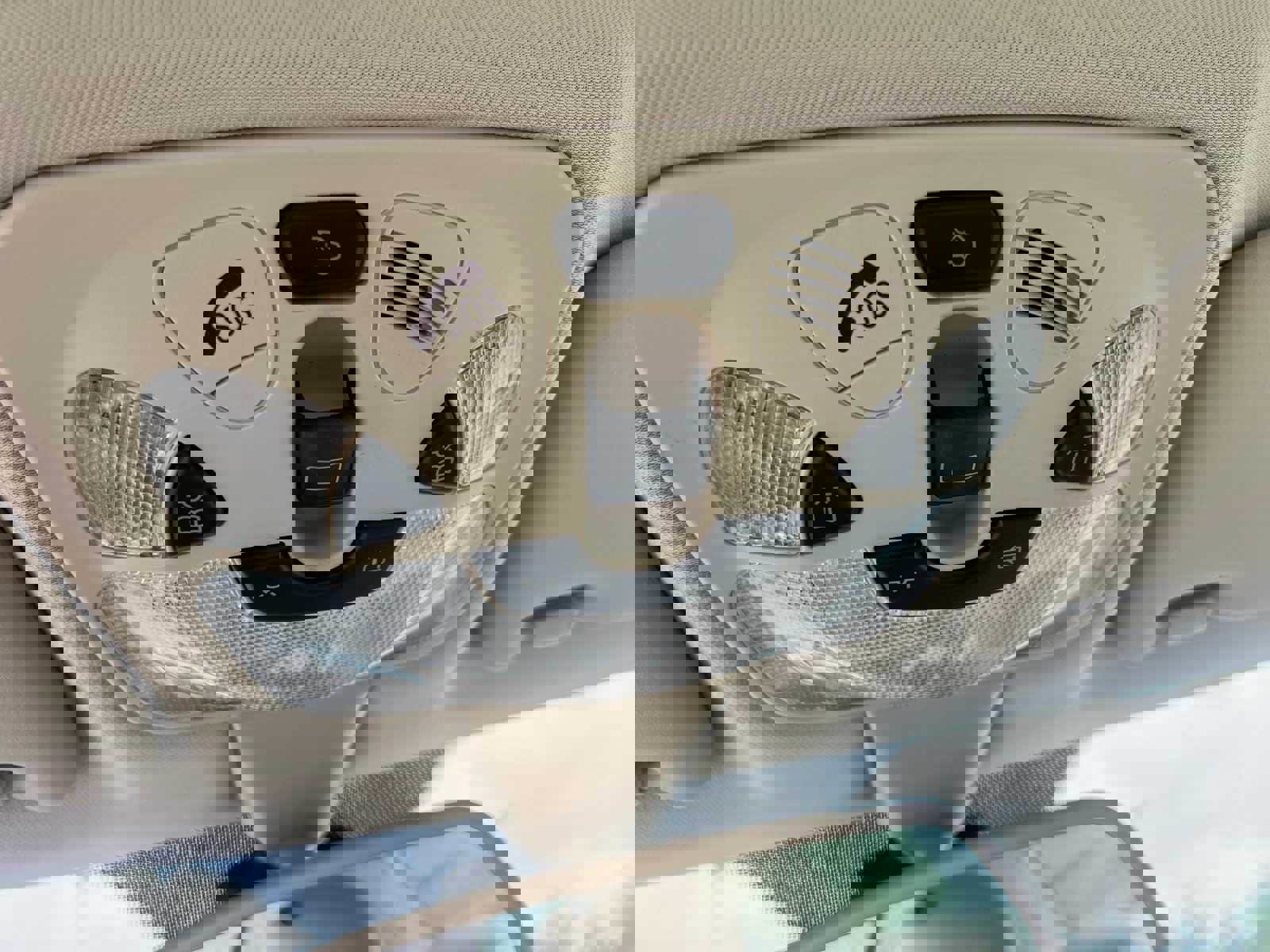 Used 2009 Mercedes-Benz CLK 550 Base image 20