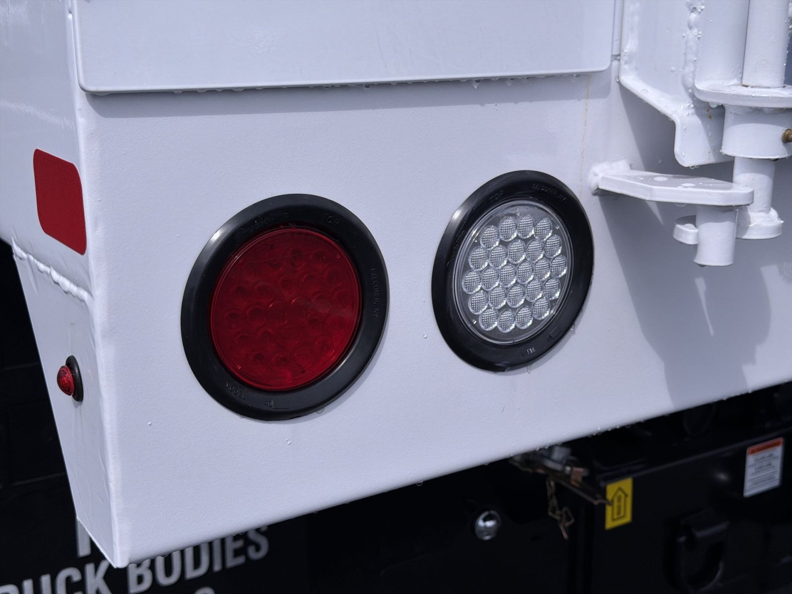 New 2027 Ford F750 2WD Regular Cab Super Duty image 17