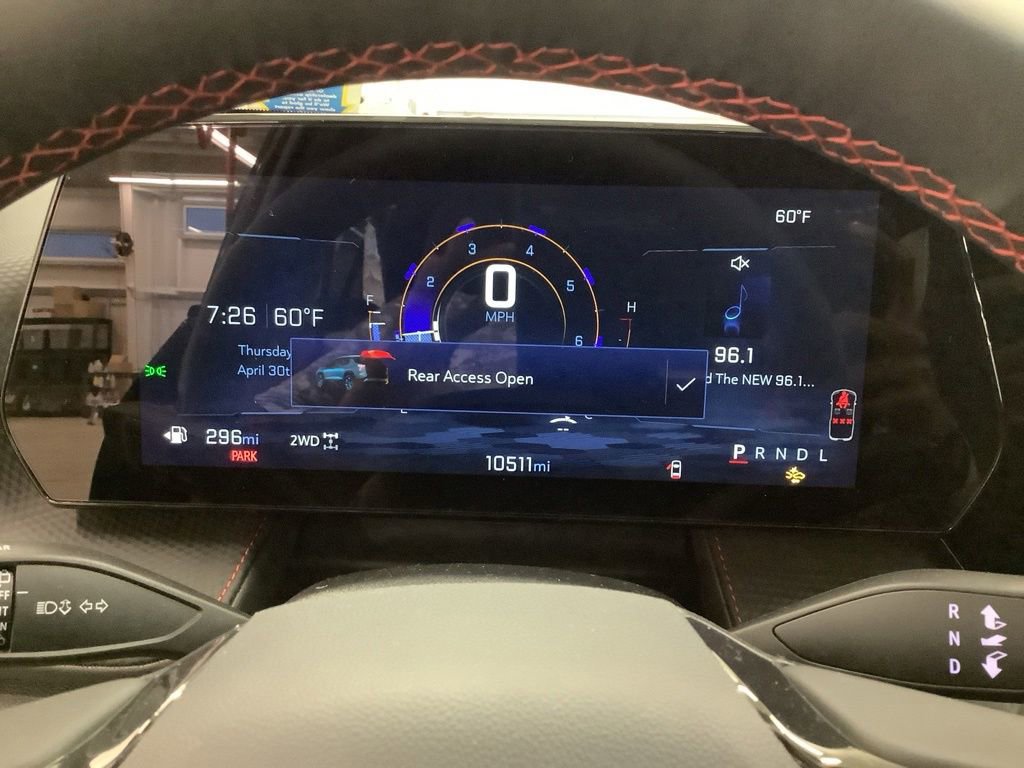 Used 2025 Chevrolet Equinox RS AWD/4WD image 12