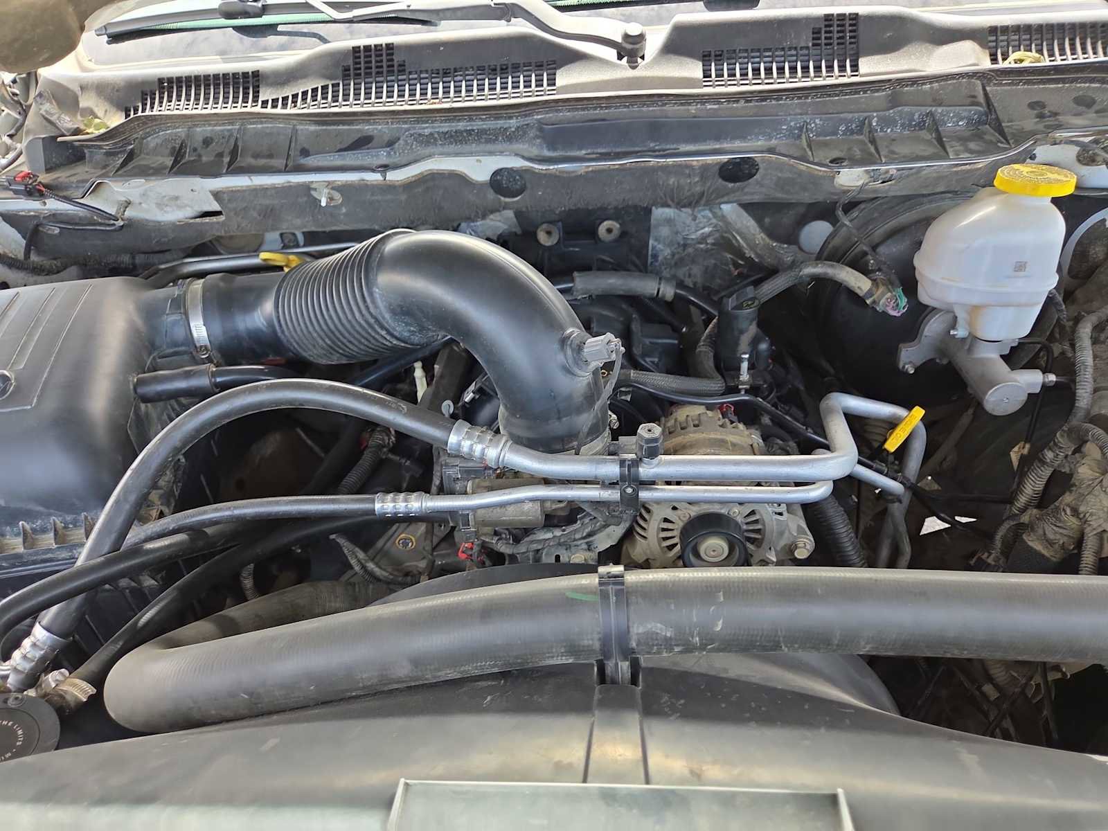 Used 2013 RAM 1500 Laramie w/ Convenience Group AWD/4WD image 17