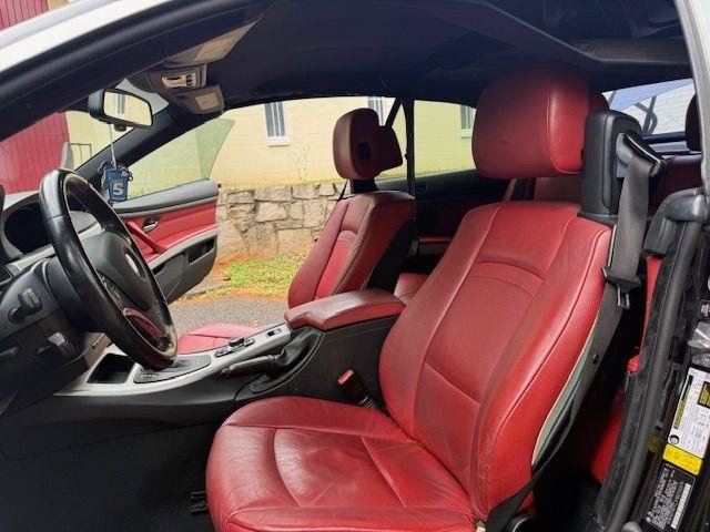 Used 2011 BMW 328i Convertible RWD image 5