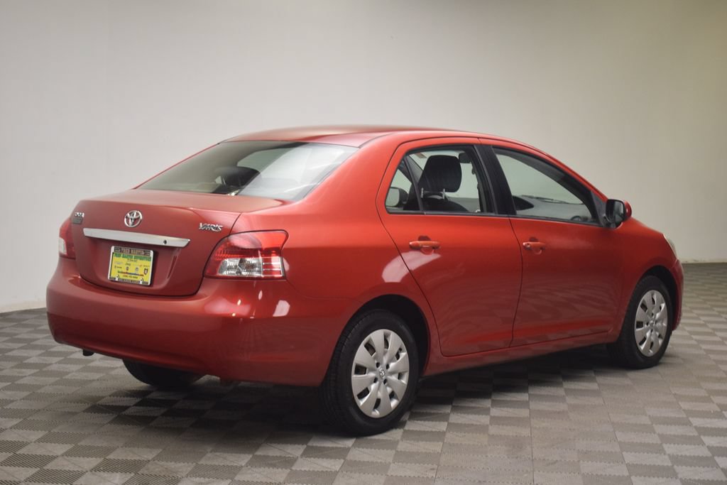 Used 2010 Toyota Yaris Sedan FWD image 6