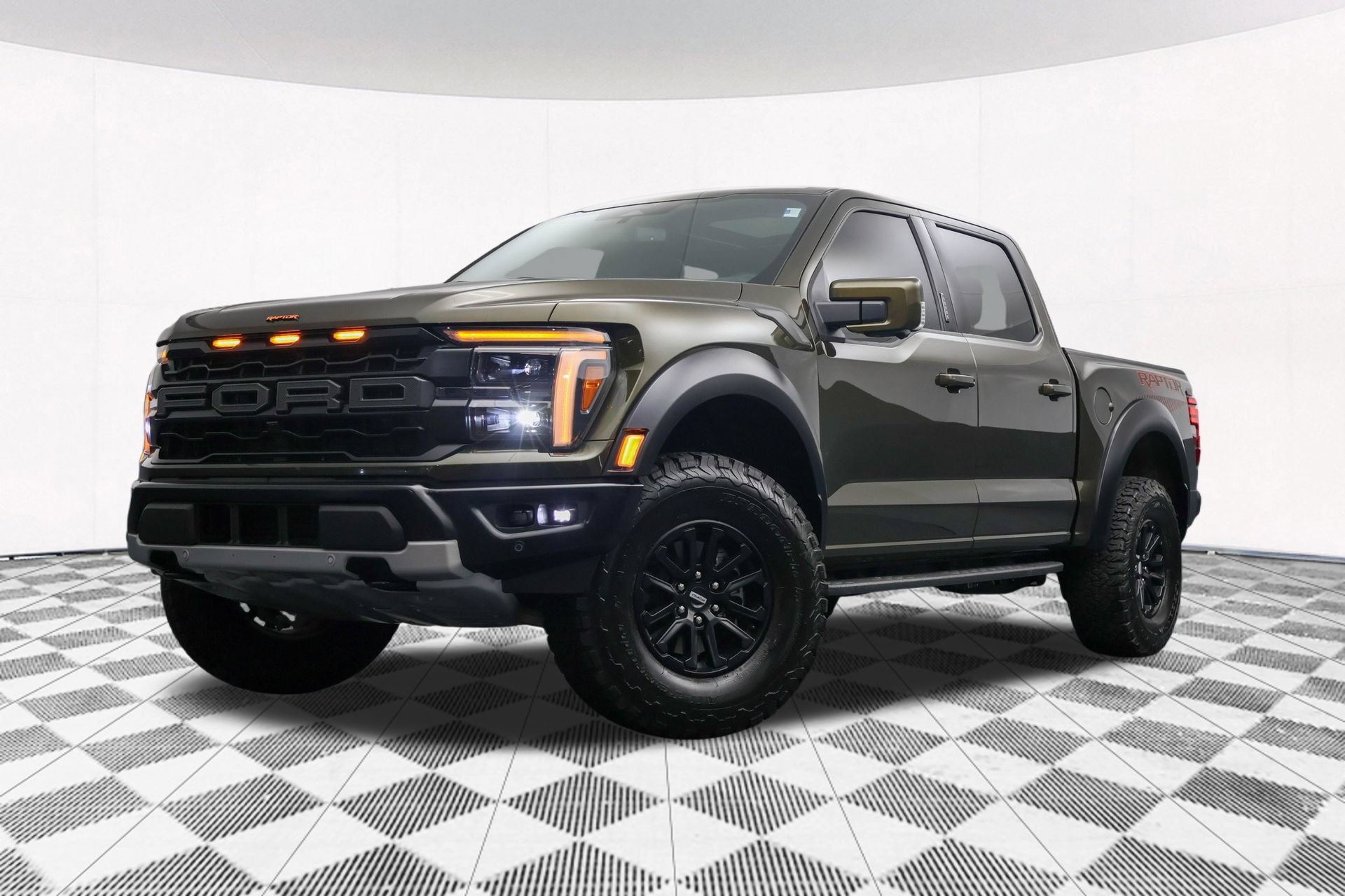 Used 2026 Ford F150 Raptor AWD/4WD image 2