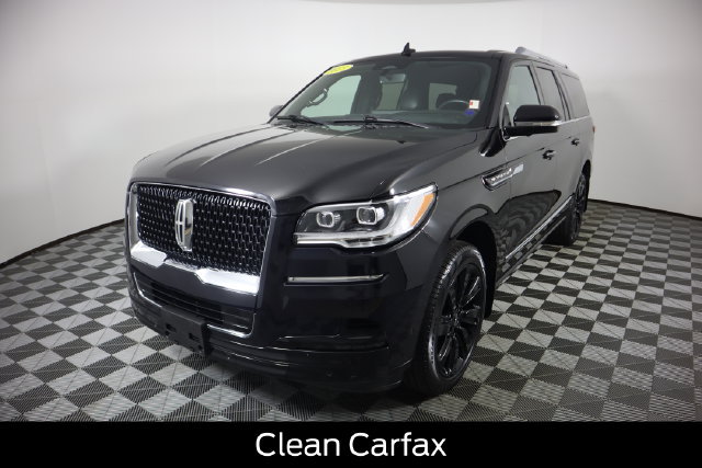Used 2023 Lincoln Navigator L Reserve w/ Equipment Group 201A AWD/4WD image 7