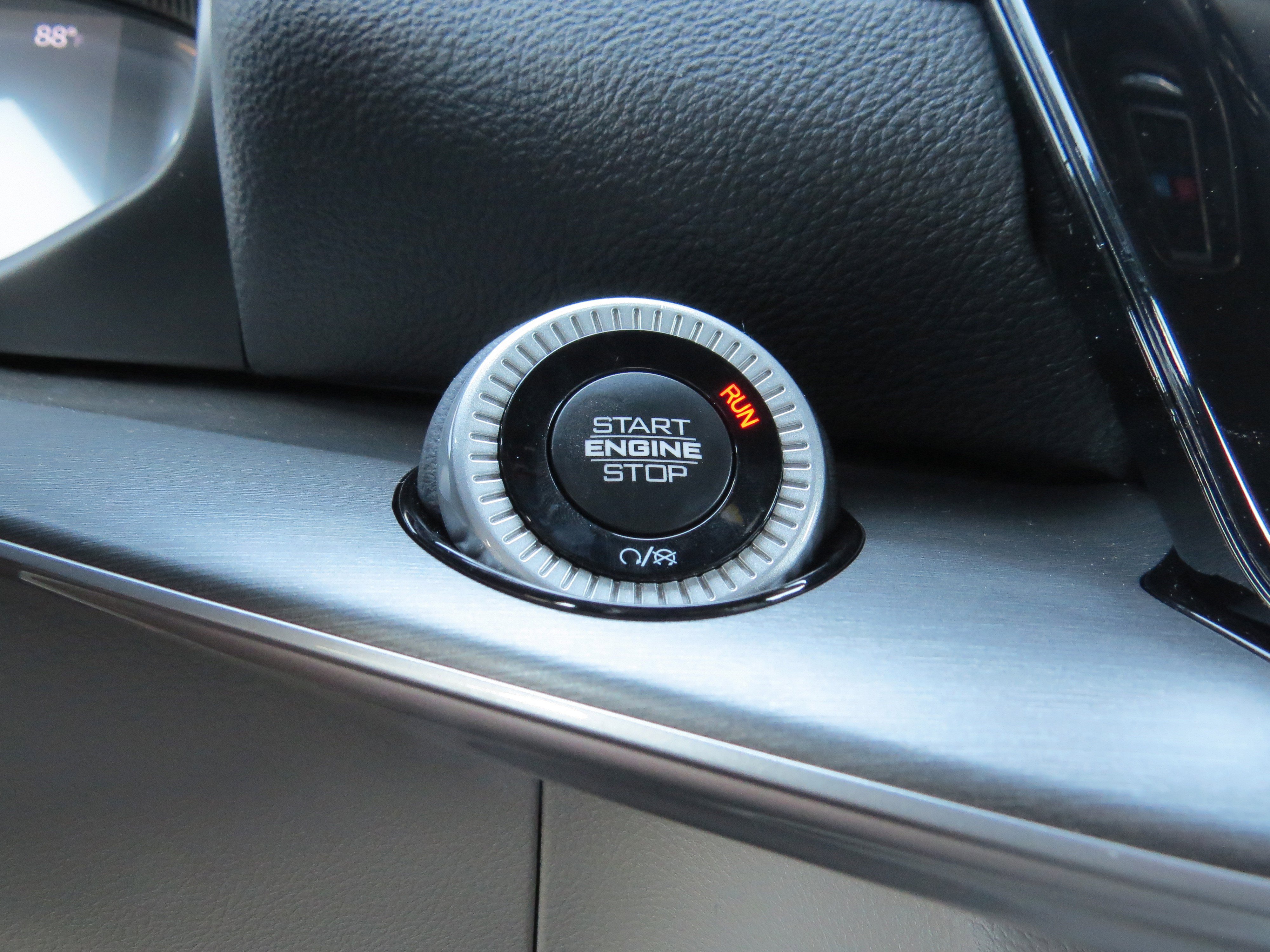 New 2025 Jeep Wagoneer L Series II w/ Convenience Group I image 31