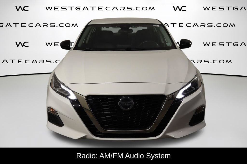 Used 2021 Nissan Altima 2.5 SR image 2