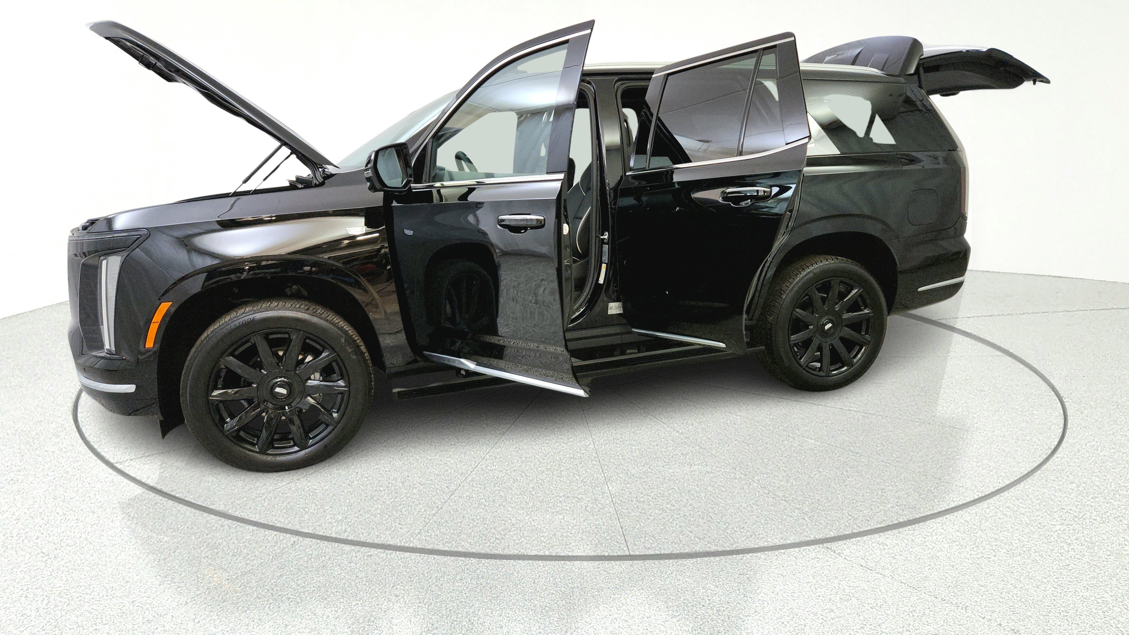 Used 2026 Cadillac Escalade Luxury w/ LPO, Floor Liner Package AWD/4WD image 11