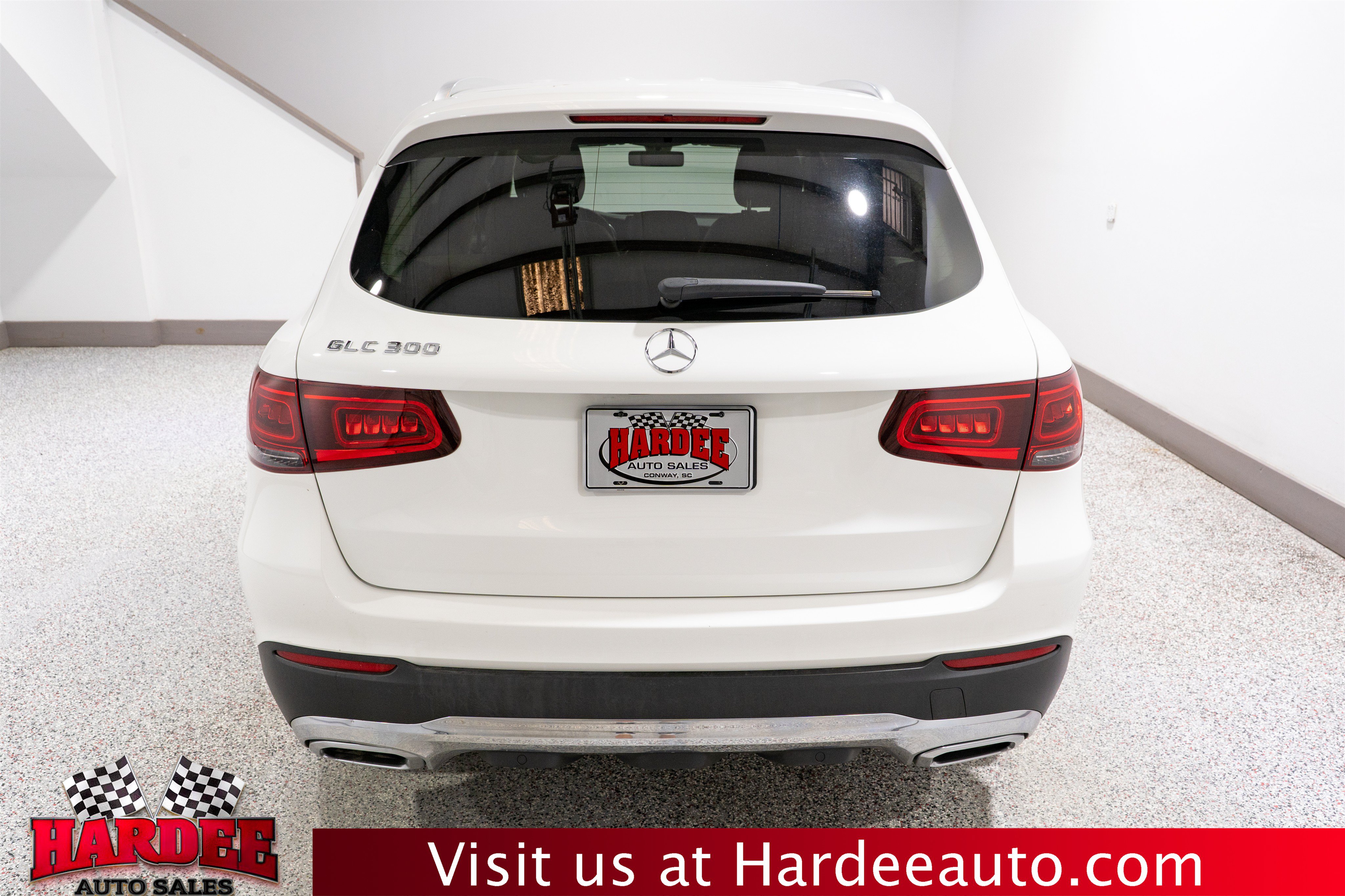 Used 2020 Mercedes-Benz GLC 300 image 4