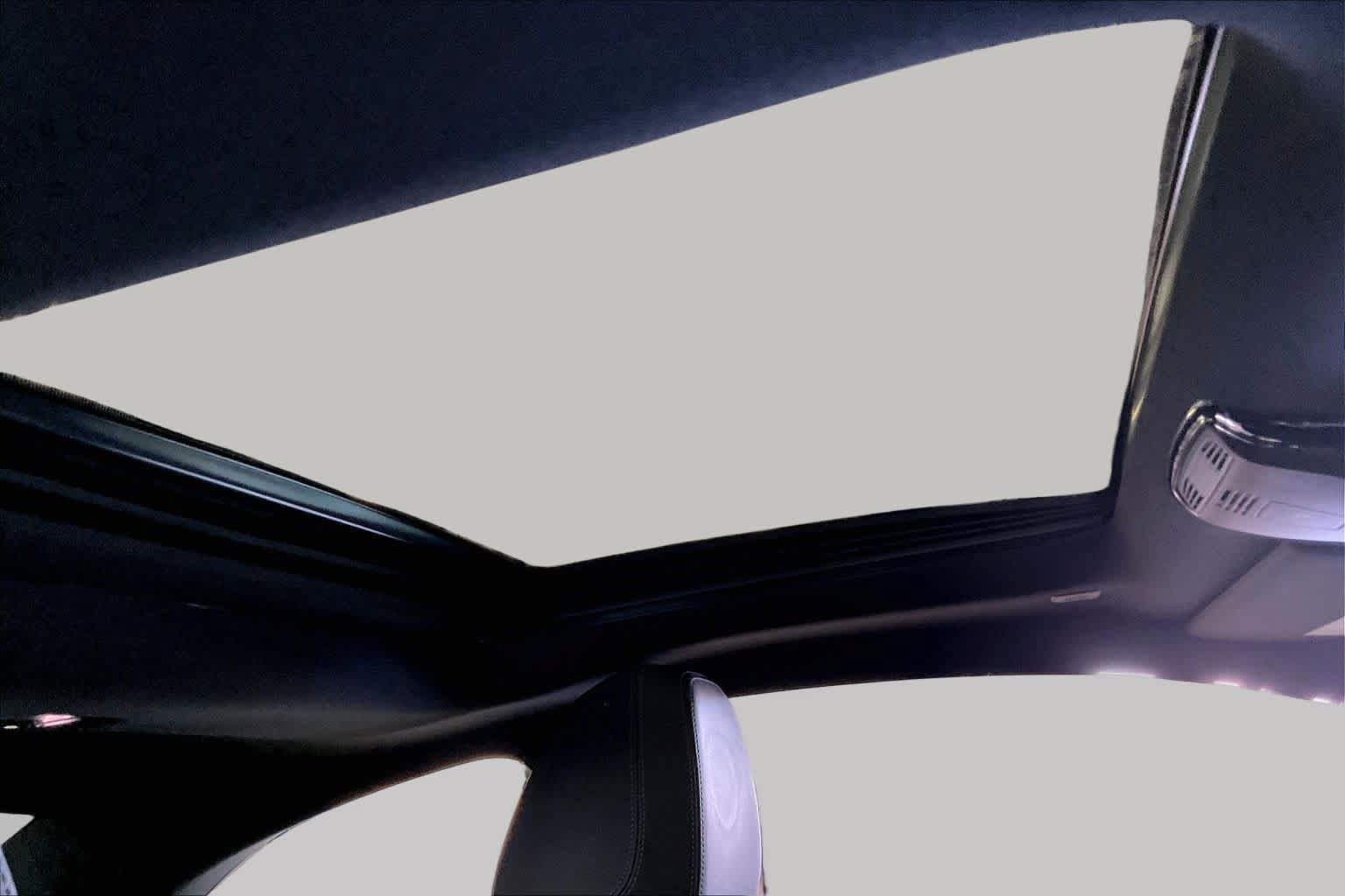 Used 2025 BMW 230i Coupe RWD image 13