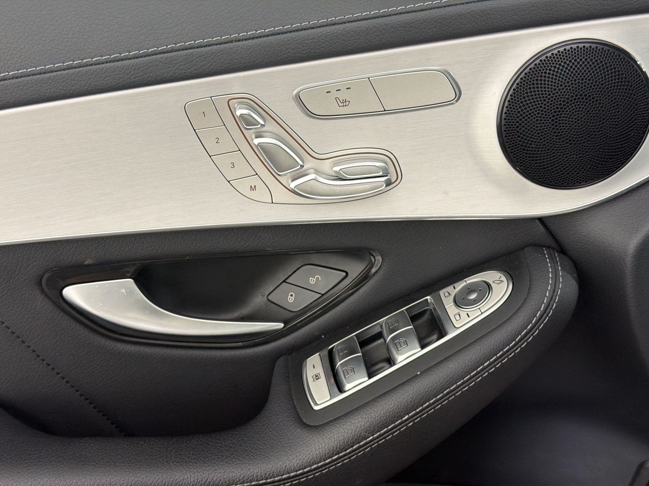 Certified 2022 Mercedes-Benz GLC 300 4MATIC Coupe image 28