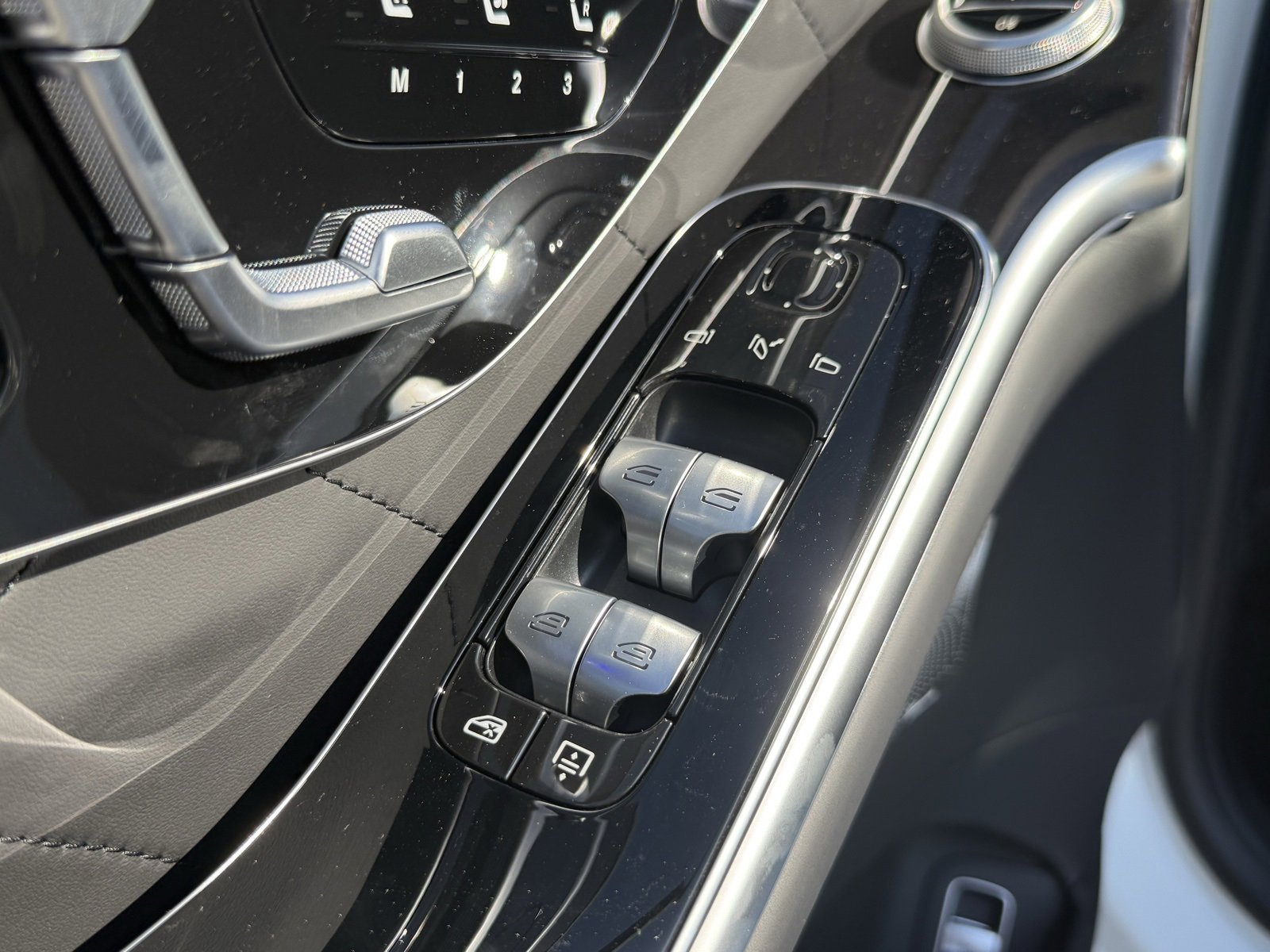 New 2026 Mercedes-Benz S 580 4MATIC Sedan image 15