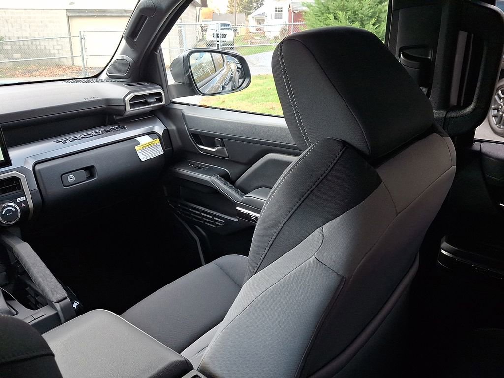 New 2025 Toyota Tacoma TRD Off-Road image 11