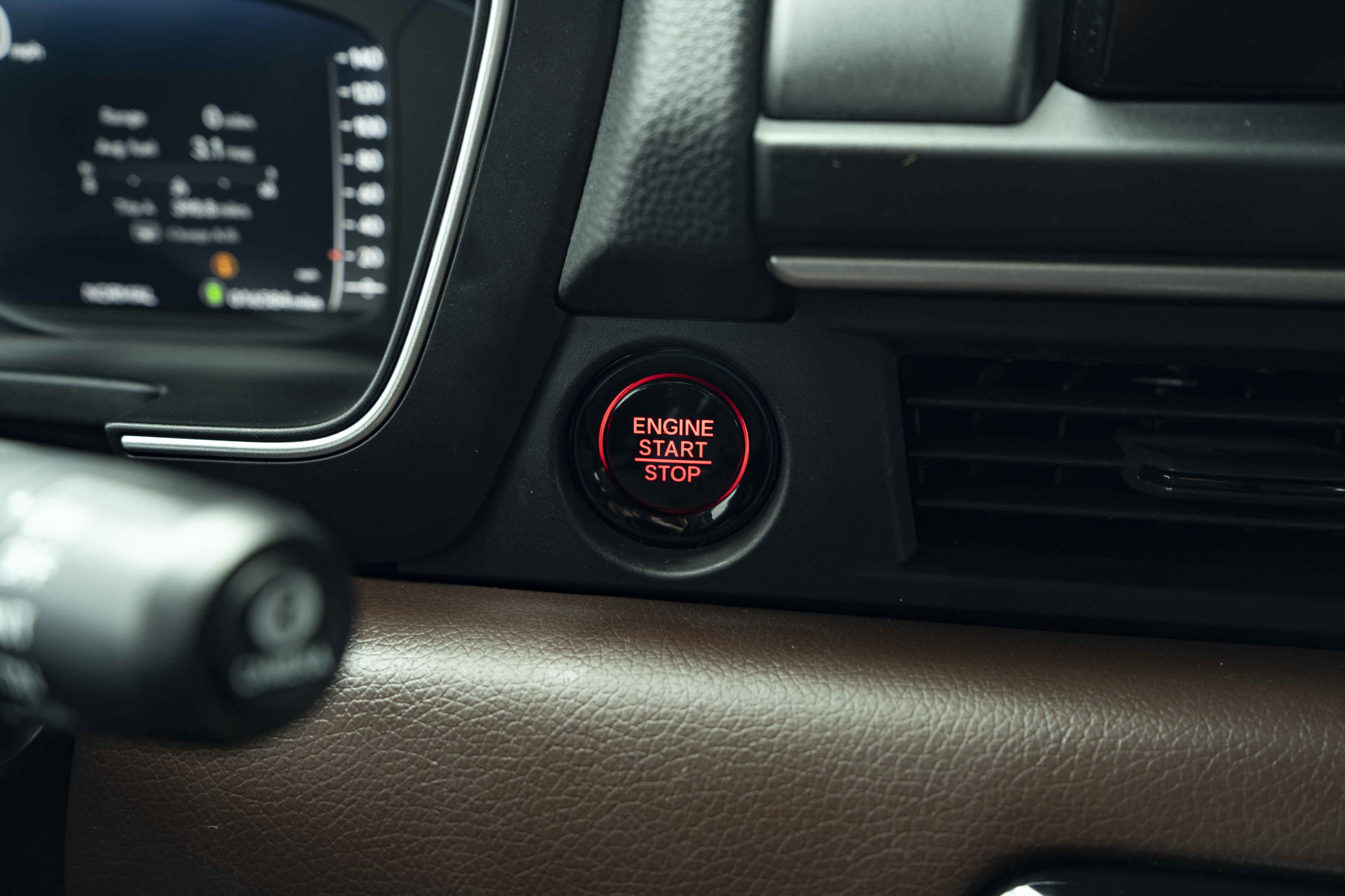 Certified 2025 Honda Pilot Elite image 26