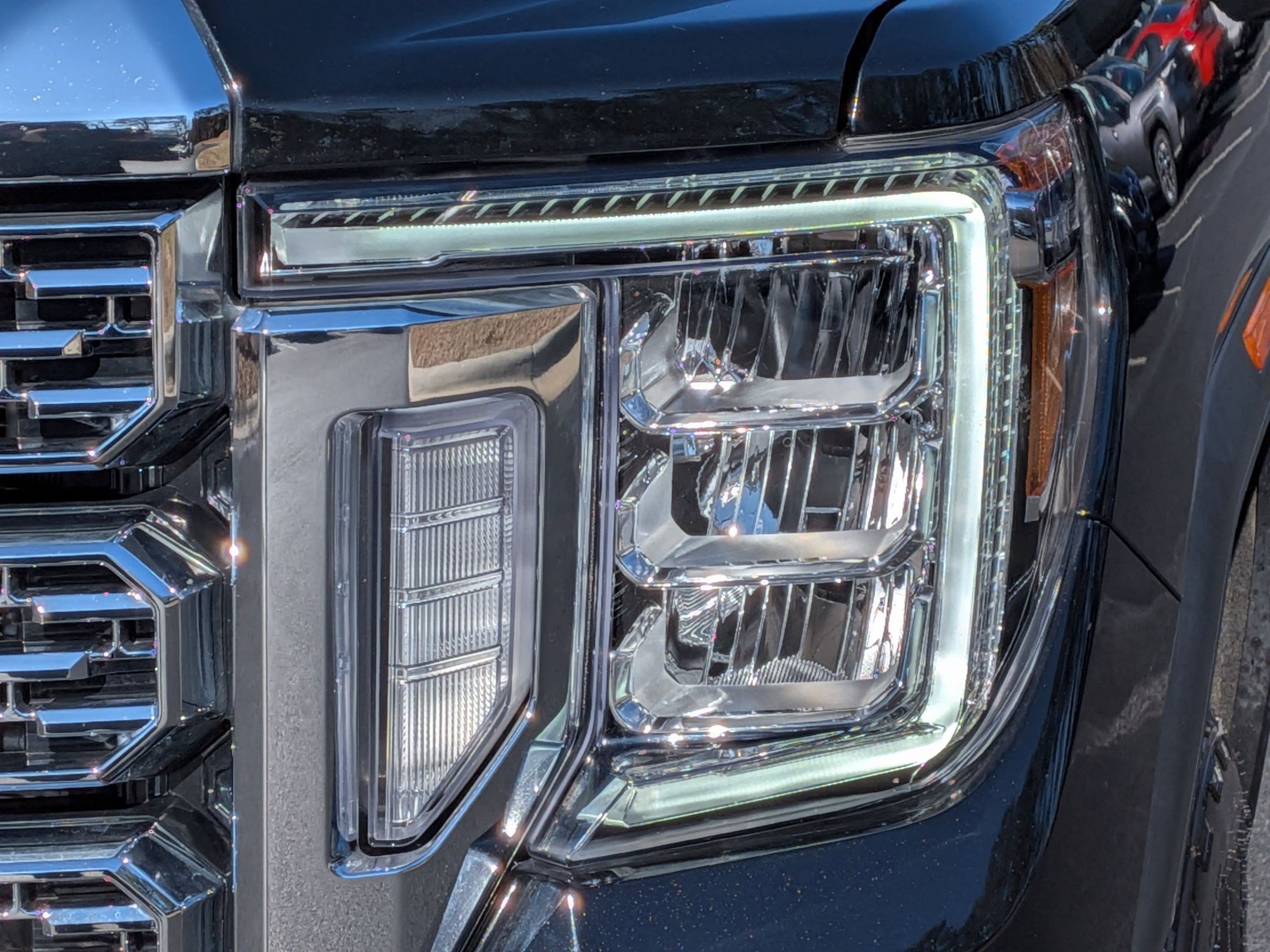 Used 2023 GMC Sierra 2500 Denali w/ Denali Black Diamond Edition image 6