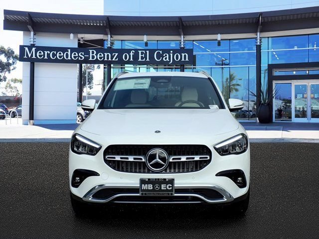 New 2026 Mercedes-Benz GLA 250 4MATIC image 2