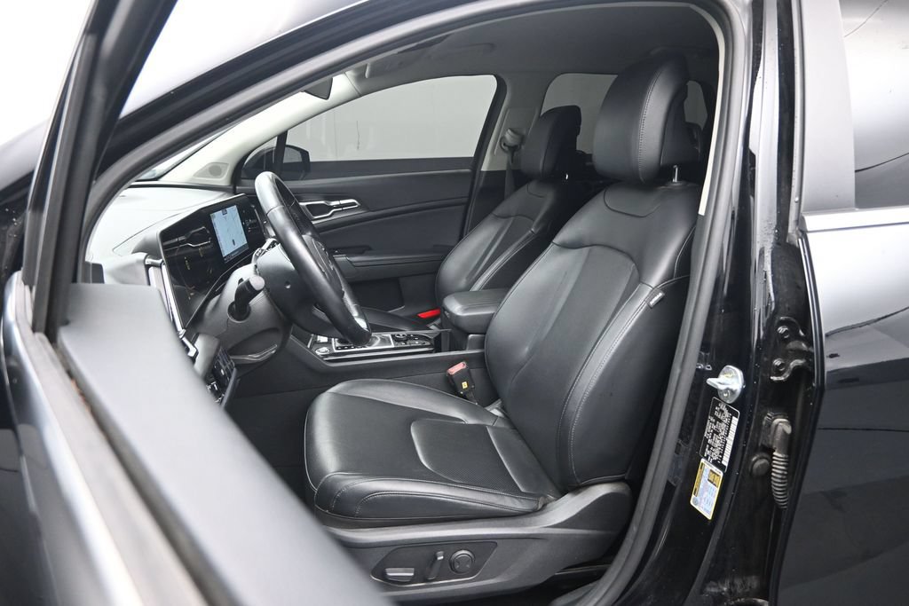 Used 2023 Kia Sportage EX FWD image 22