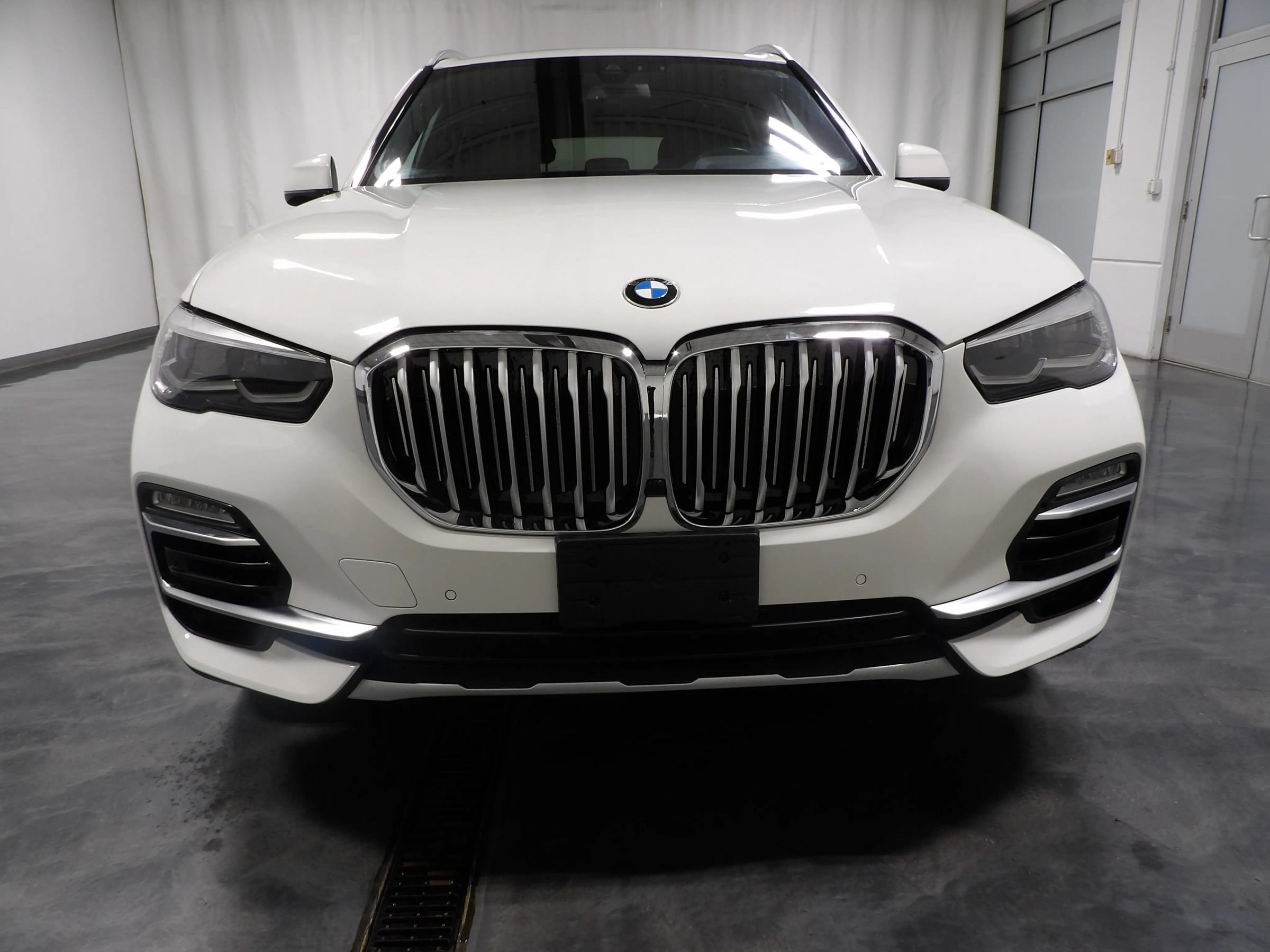 Used 2020 BMW X5 xDrive40i AWD/4WD image 3