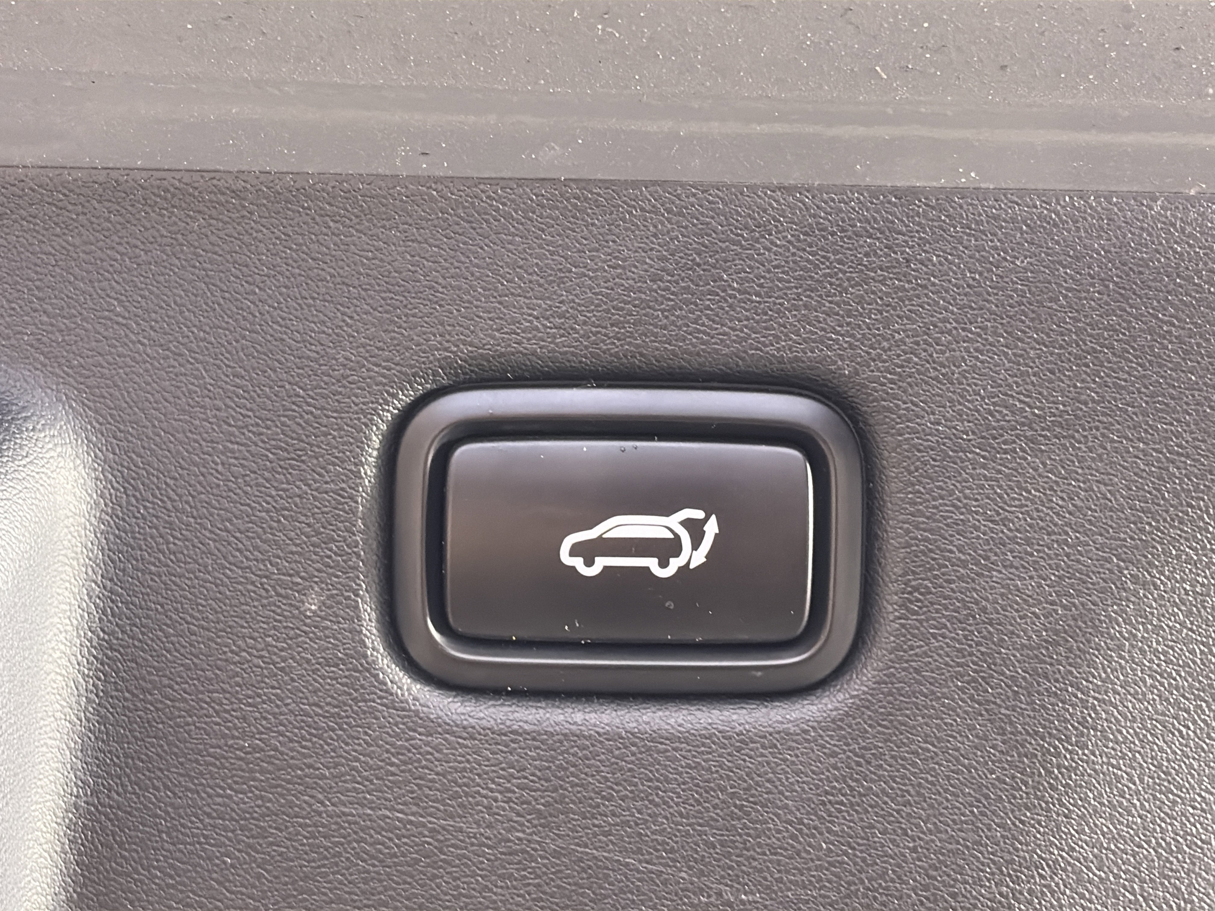 Used 2022 Kia EV6 GT-Line w/ First Edition Package image 12