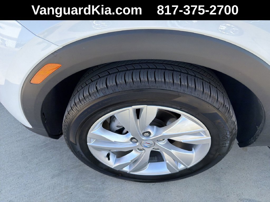 Used 2025 Buick Encore GX Preferred AWD/4WD image 21