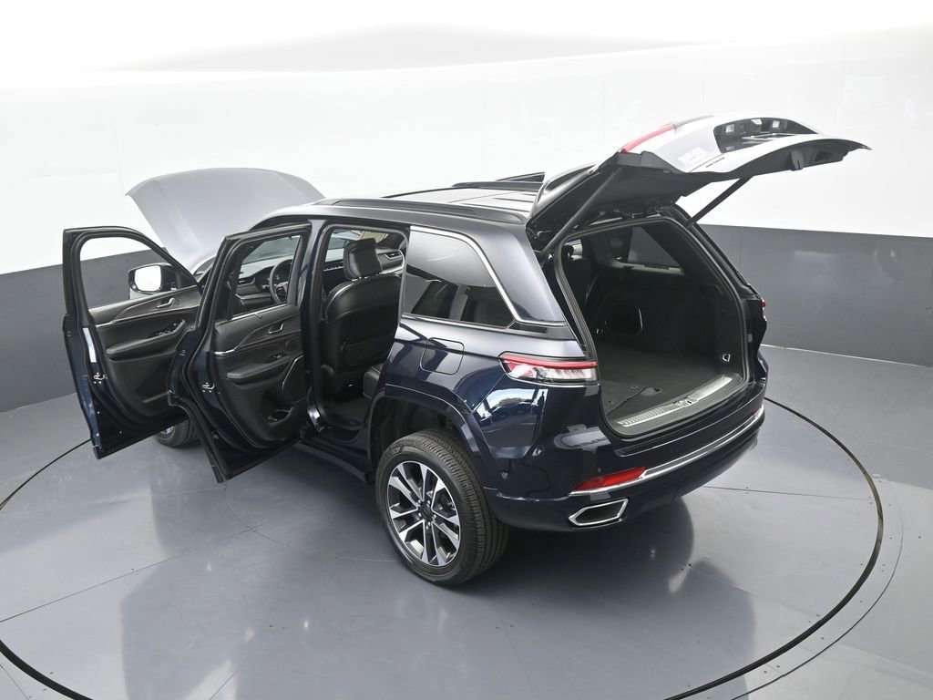 Used 2024 Jeep Grand Cherokee Overland w/ Luxury Tech Group IV image 74